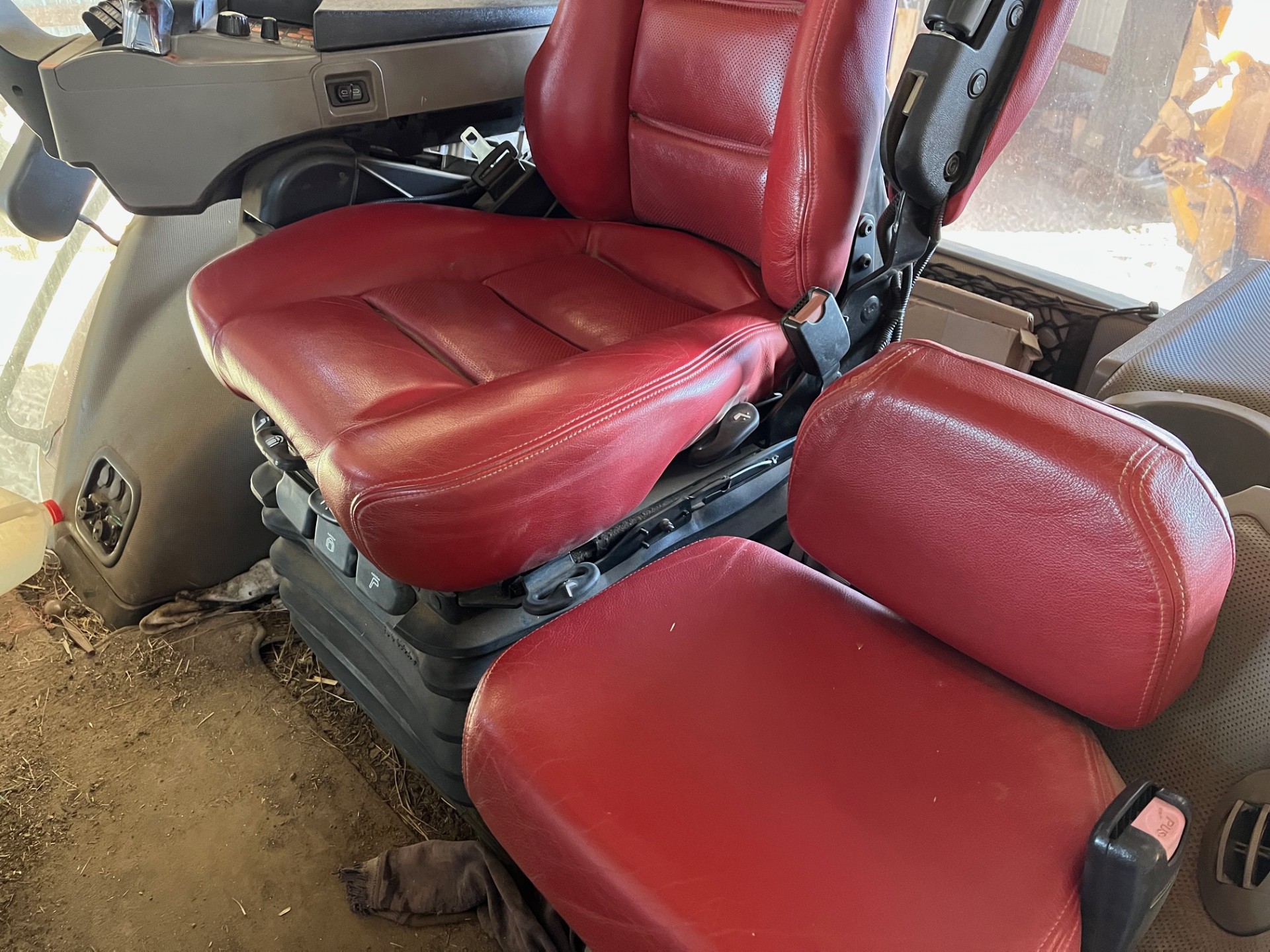 2018 Case IH MAGNUM200 Tractor