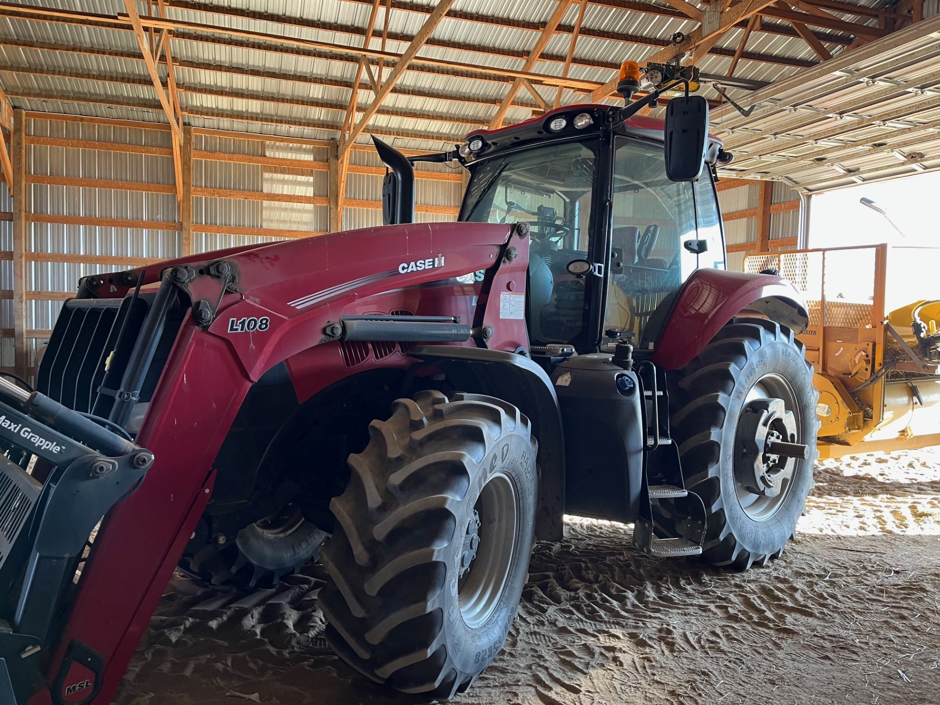 2018 Case IH MAGNUM200 Tractor