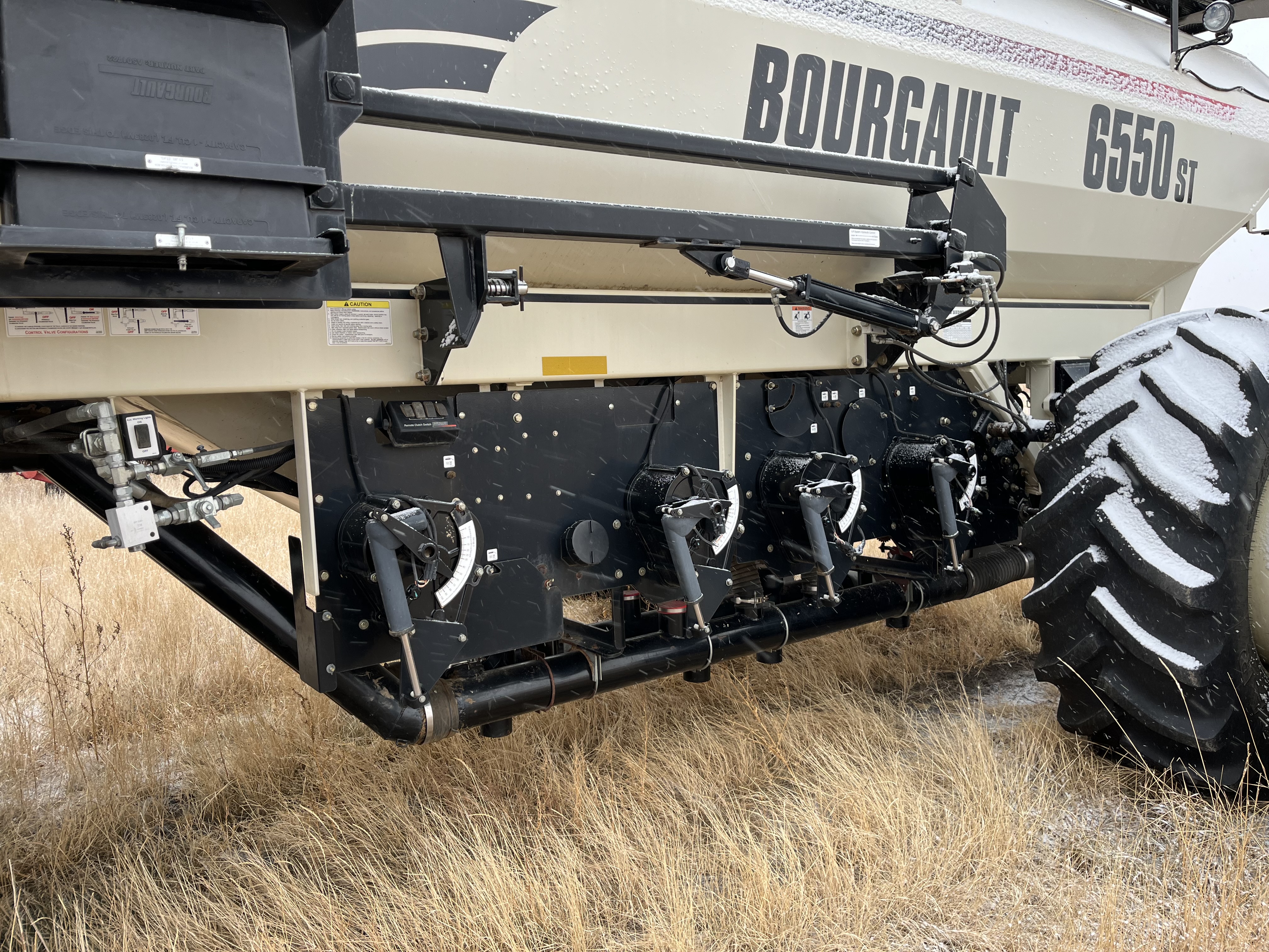 2013 Bourgault 3710 Air Drill