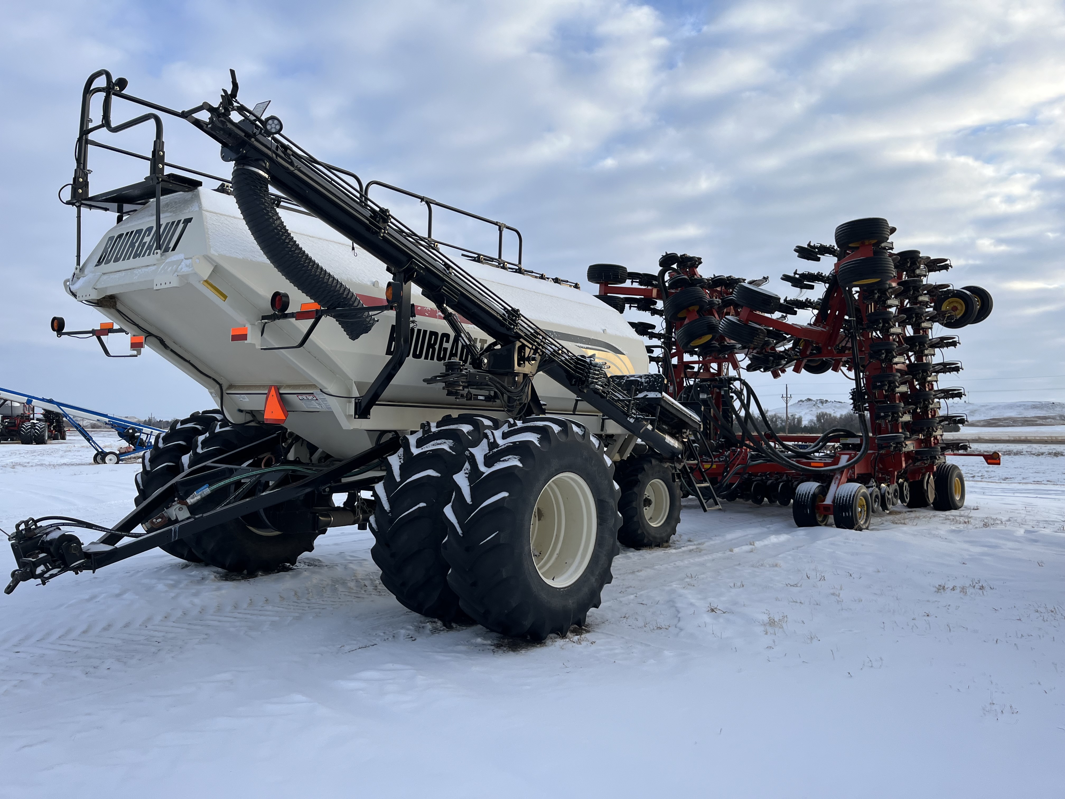 2013 Bourgault 3710 Air Drill