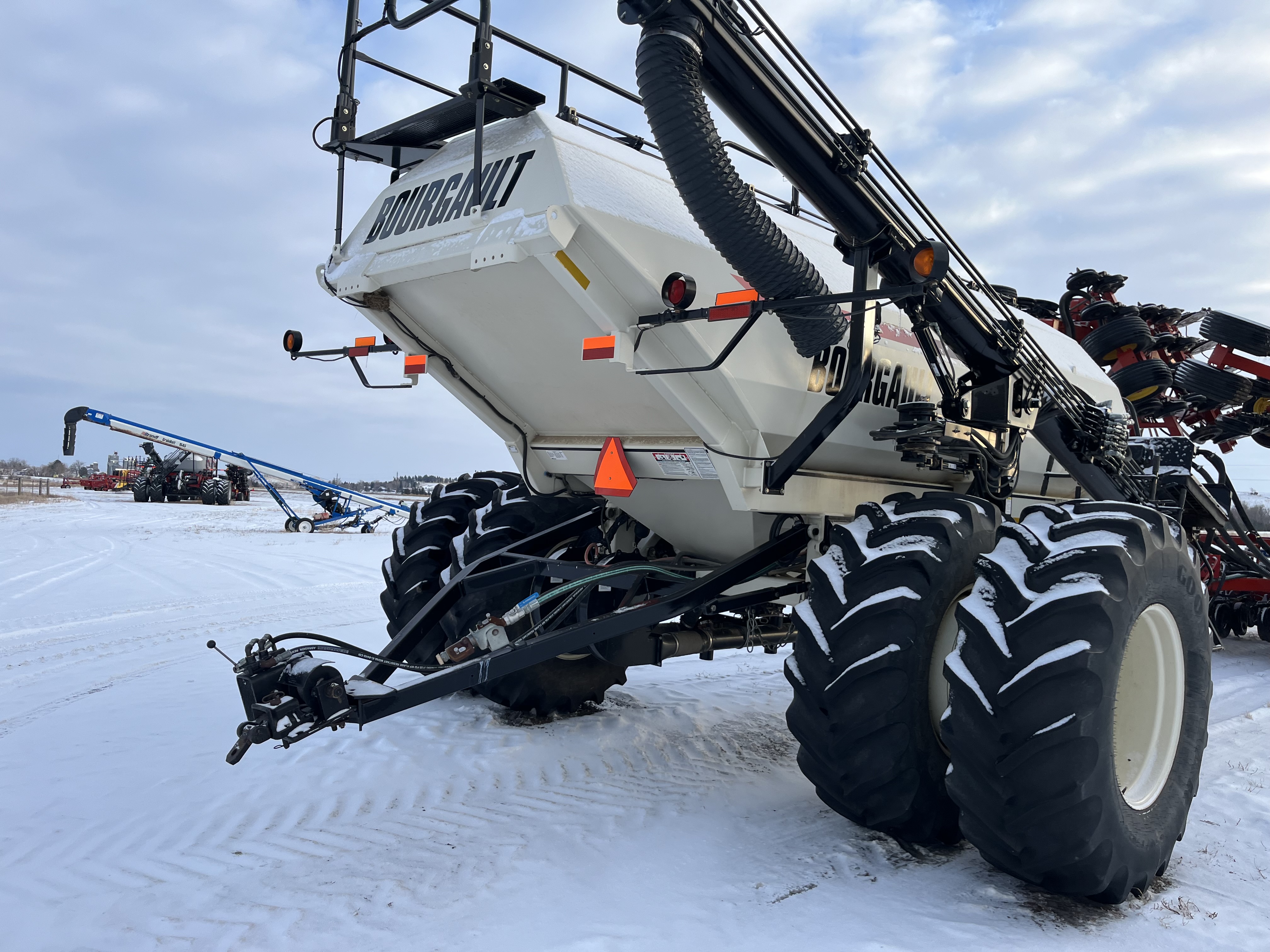 2013 Bourgault 3710 Air Drill