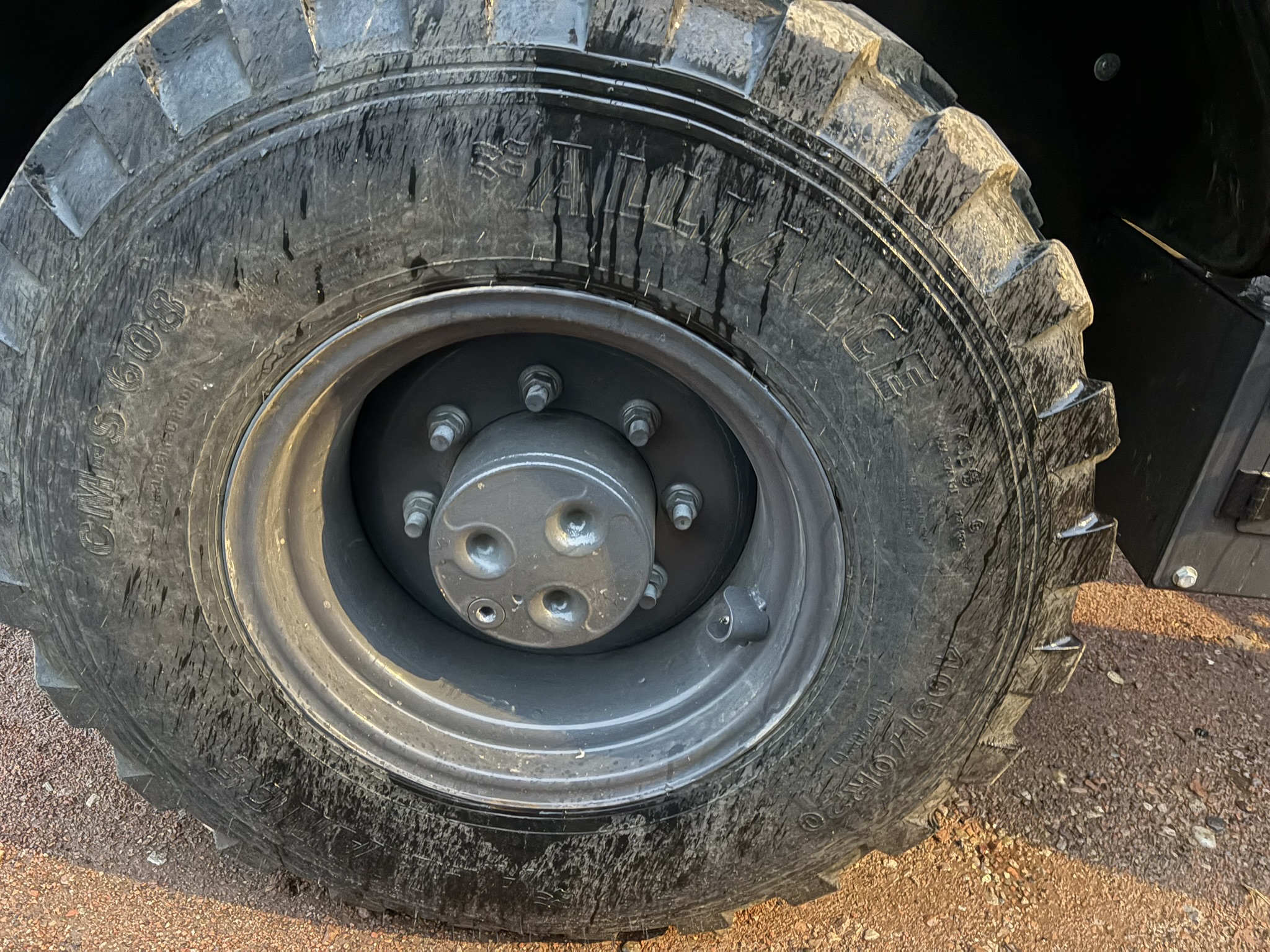 2024 New Holland W80C Loader