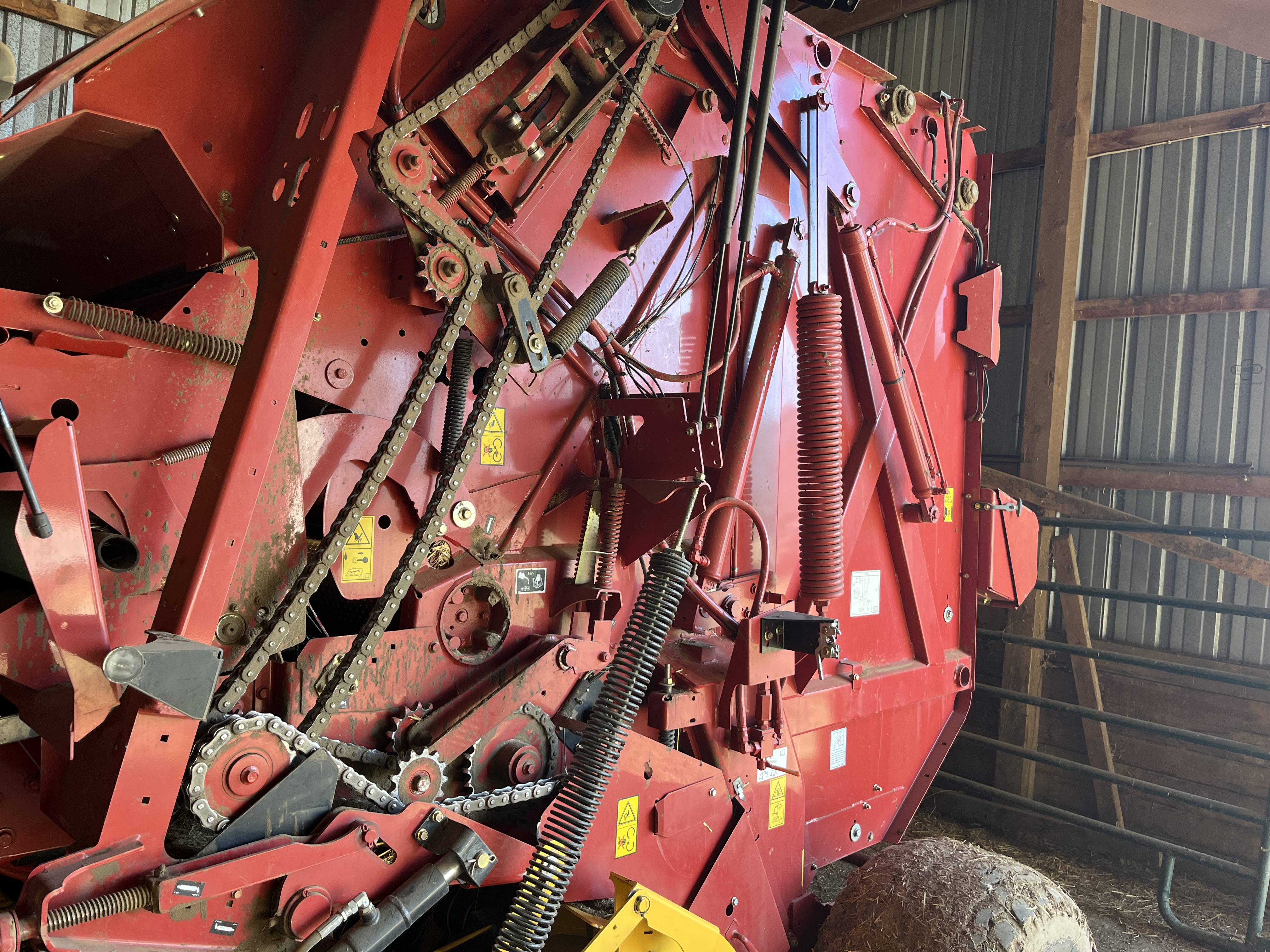 2019 New Holland RB560 Baler/Round