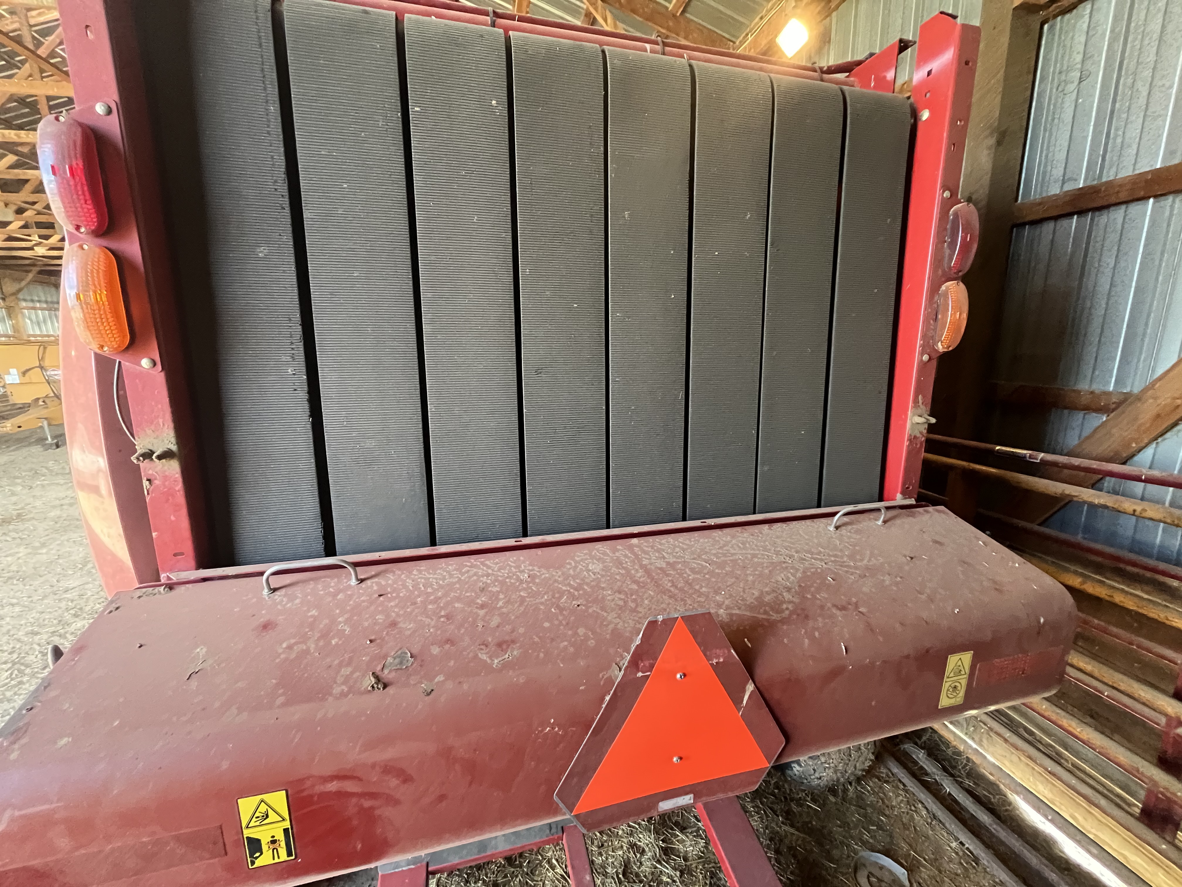 2019 New Holland RB560 Baler/Round