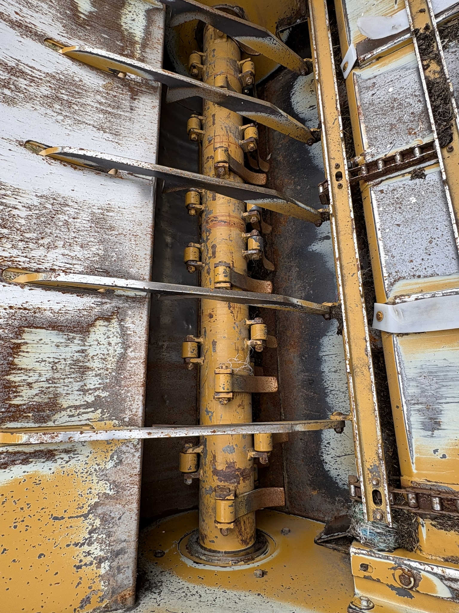 2008 Haybuster 2650 Bale Processor