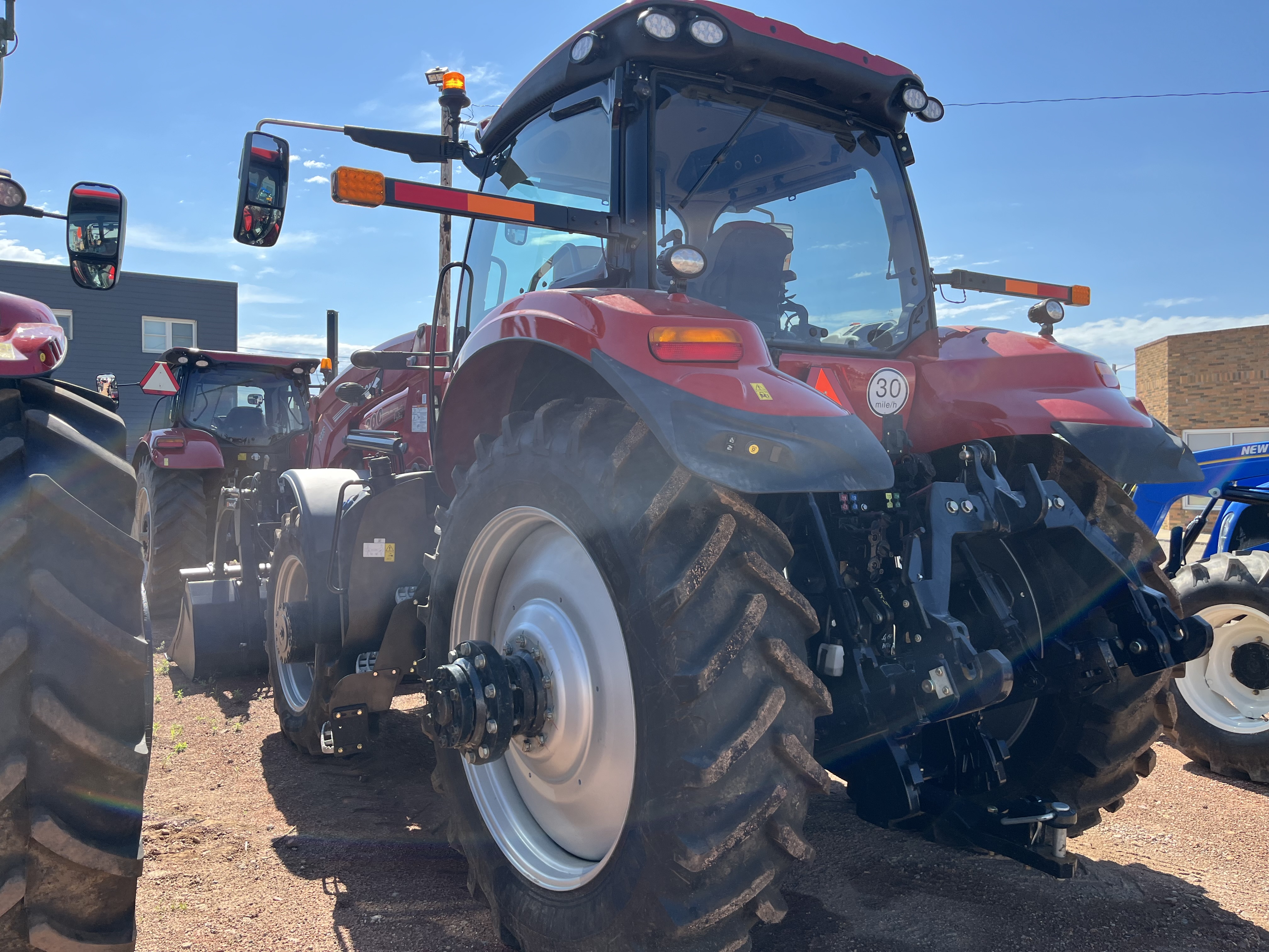 2023 Case IH Magnum 200 AFS Tractor