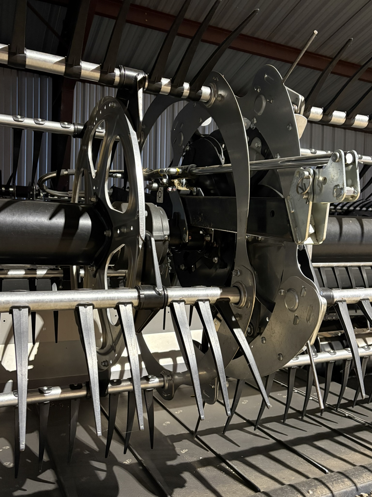 2022 MacDon FD250 Header Combine