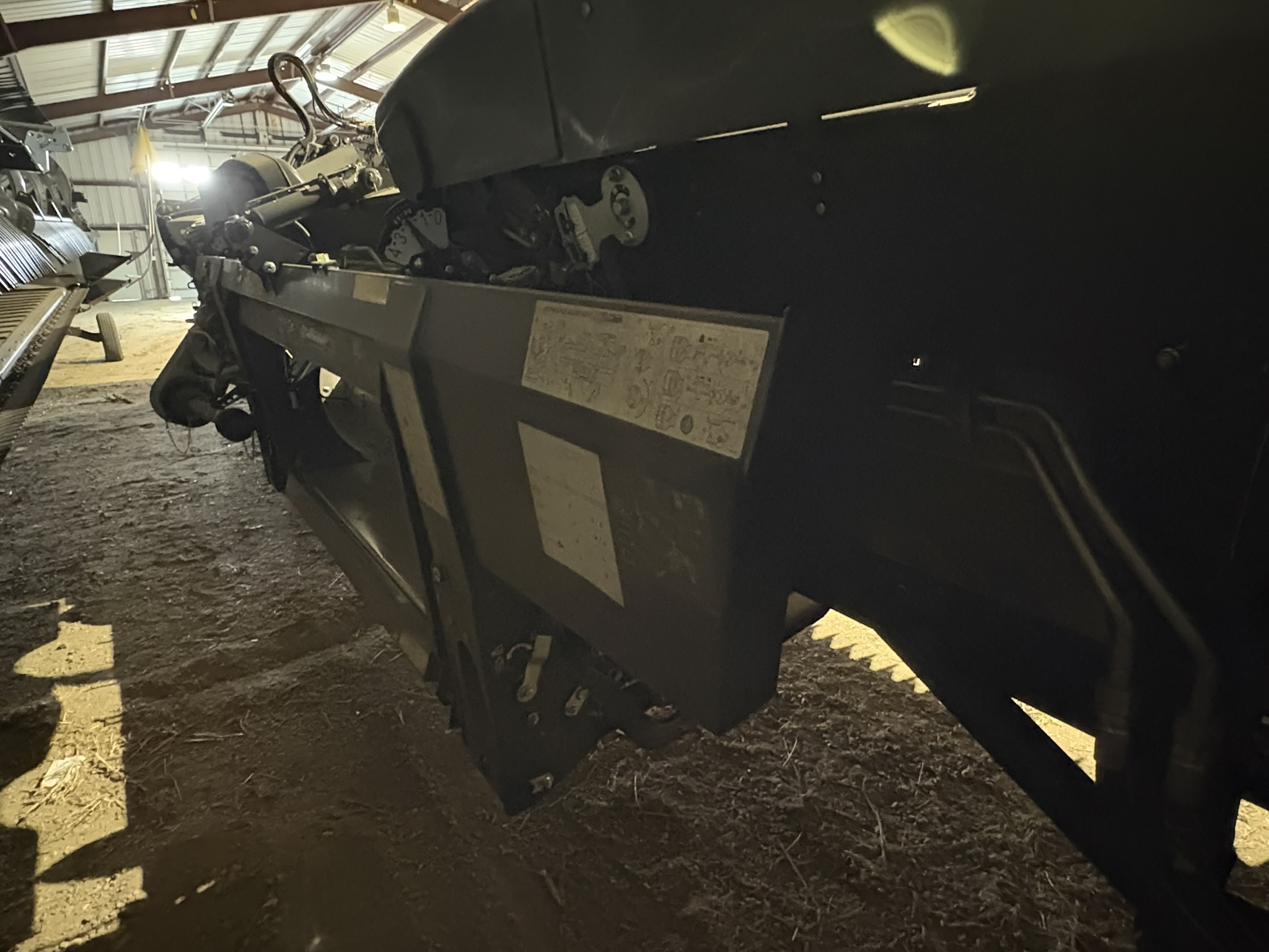 2022 MacDon FD250 Header Combine