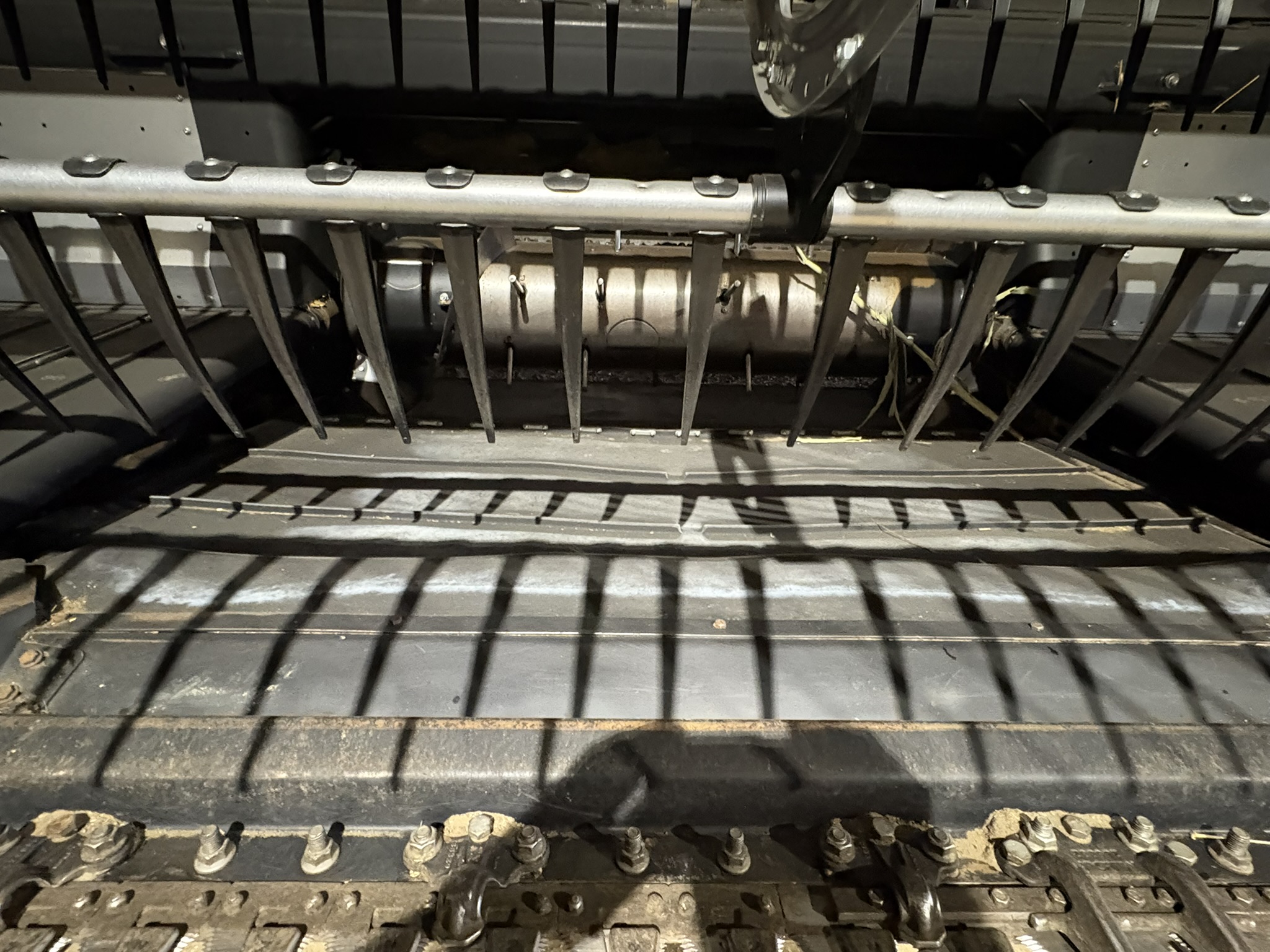 2022 MacDon FD250 Header Combine