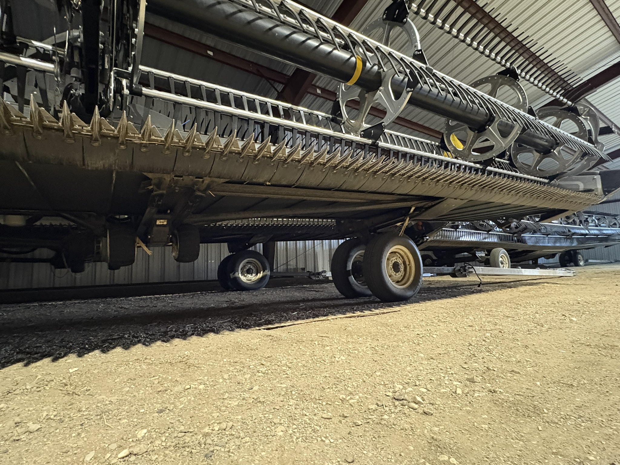 2022 MacDon FD250 Header Combine