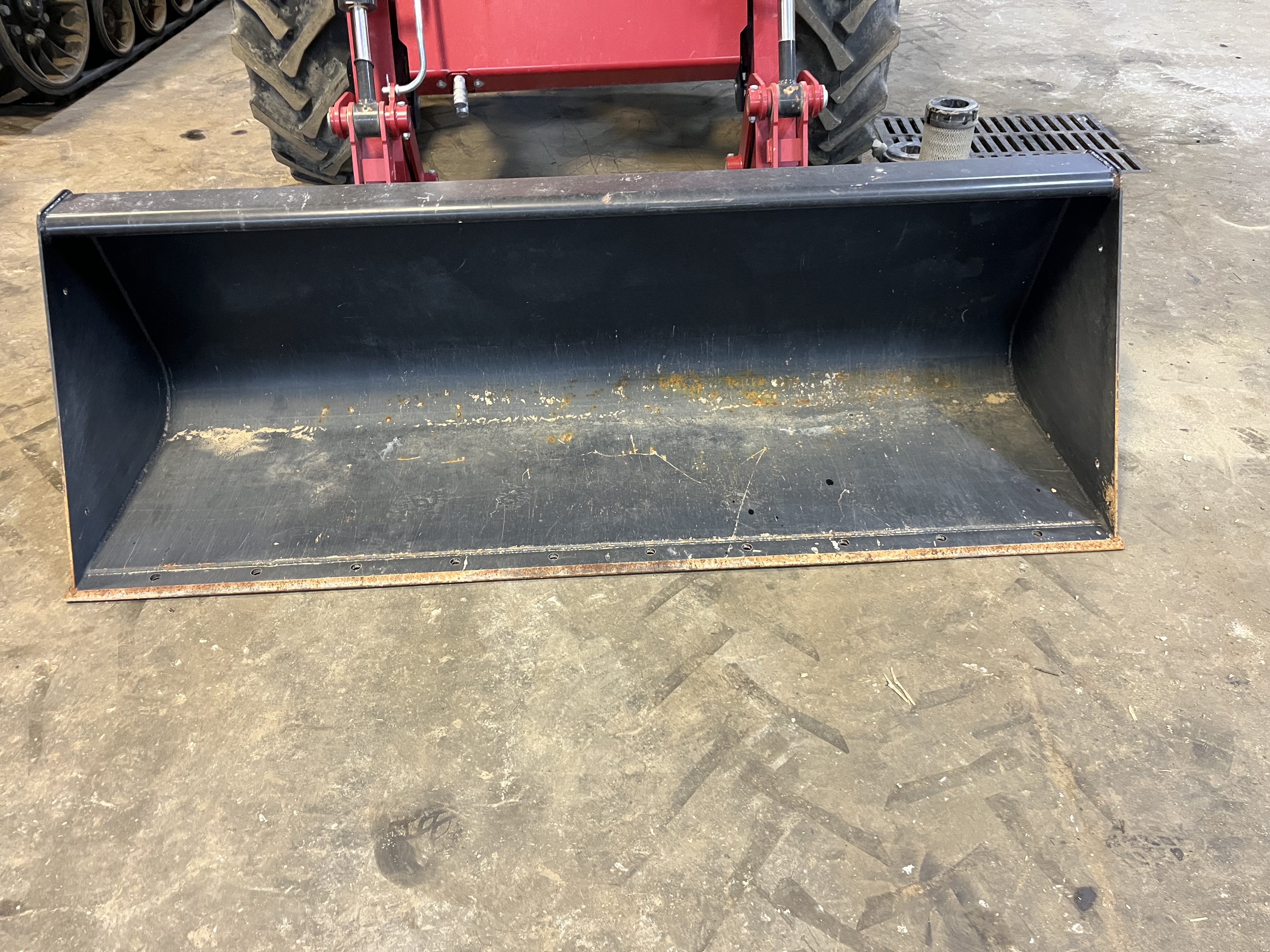 2023 Case IH 84" Bucket