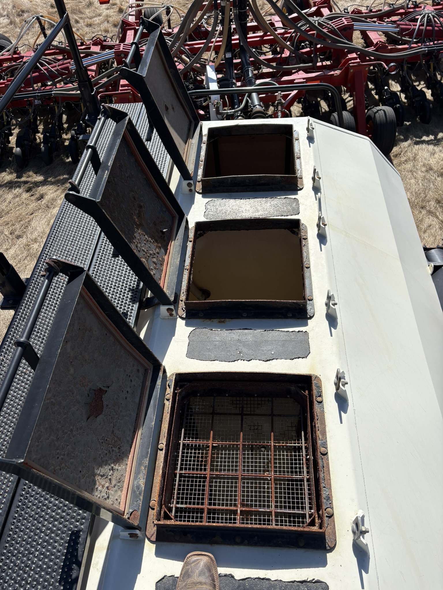 2010 Bourgault 3710 Air Drill