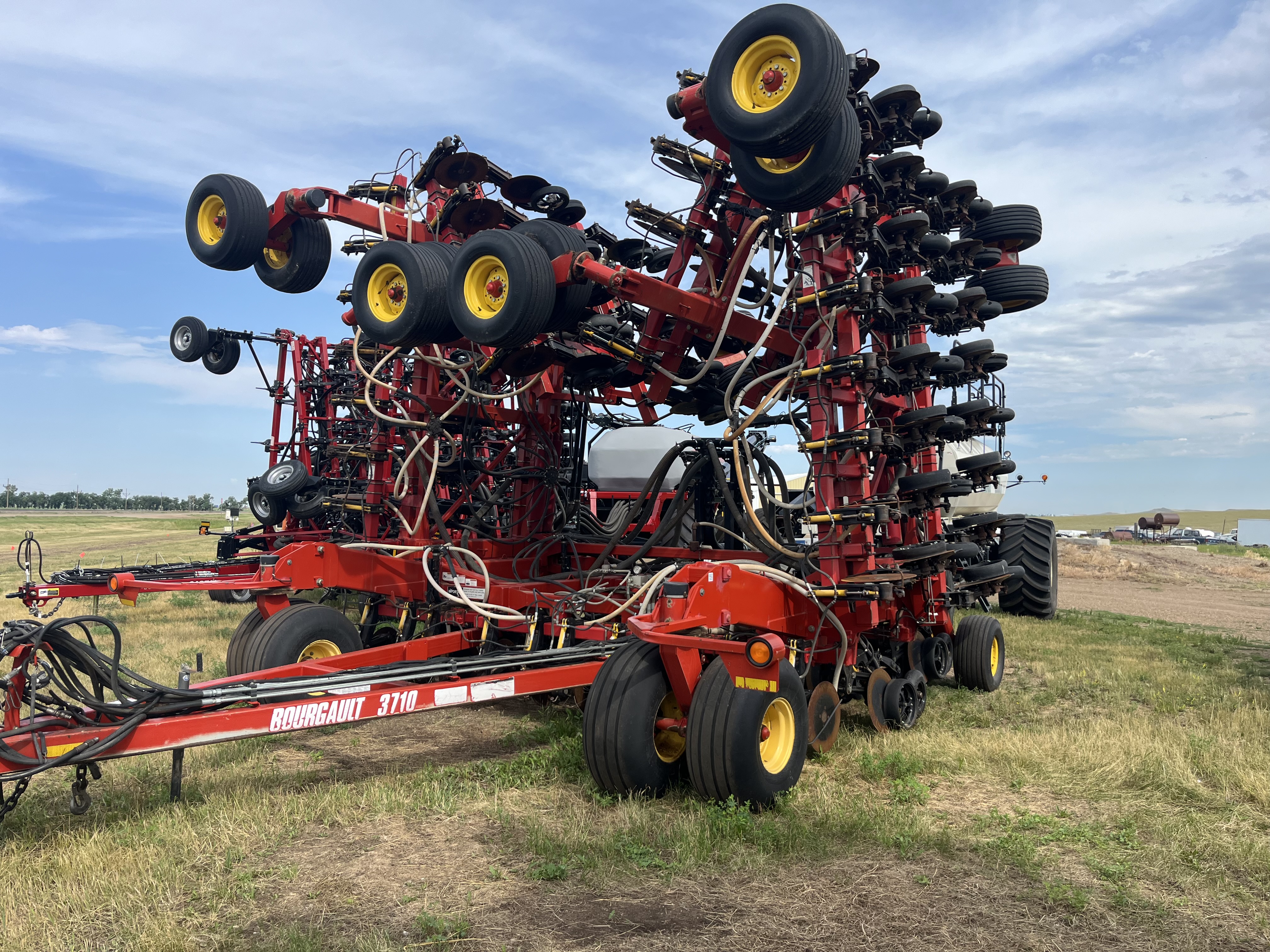 2010 Bourgault 3710 Air Drill