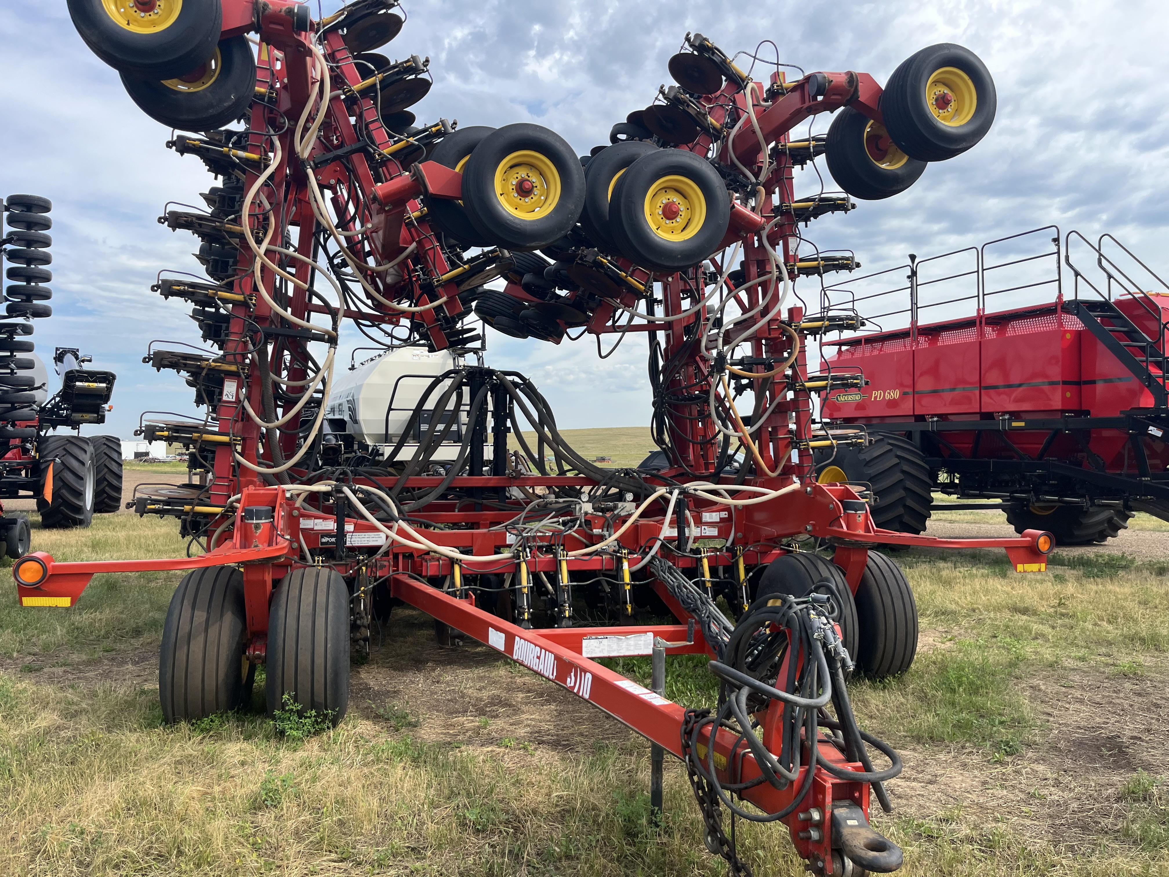 2010 Bourgault 3710 Air Drill