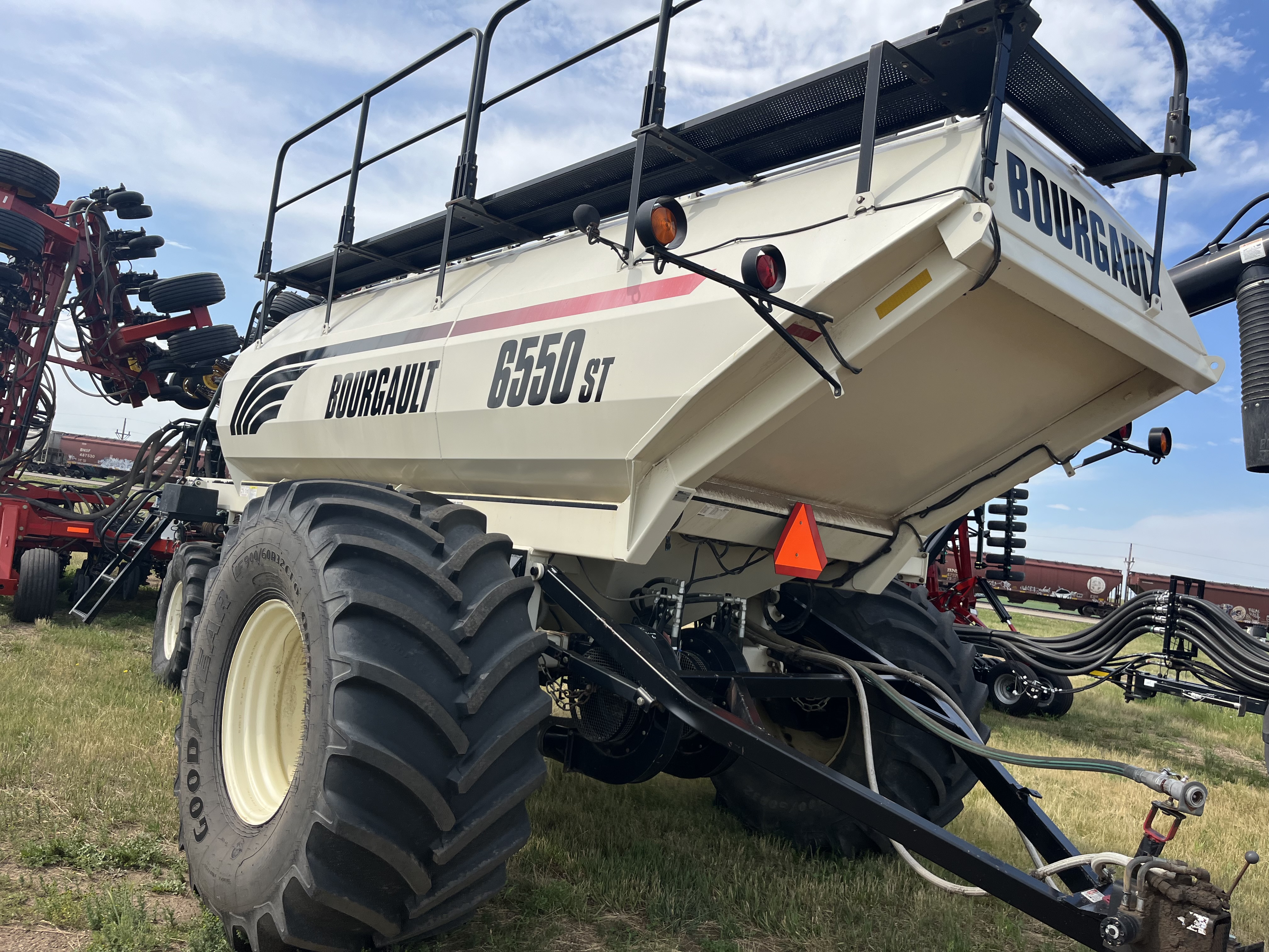 2010 Bourgault 3710 Air Drill