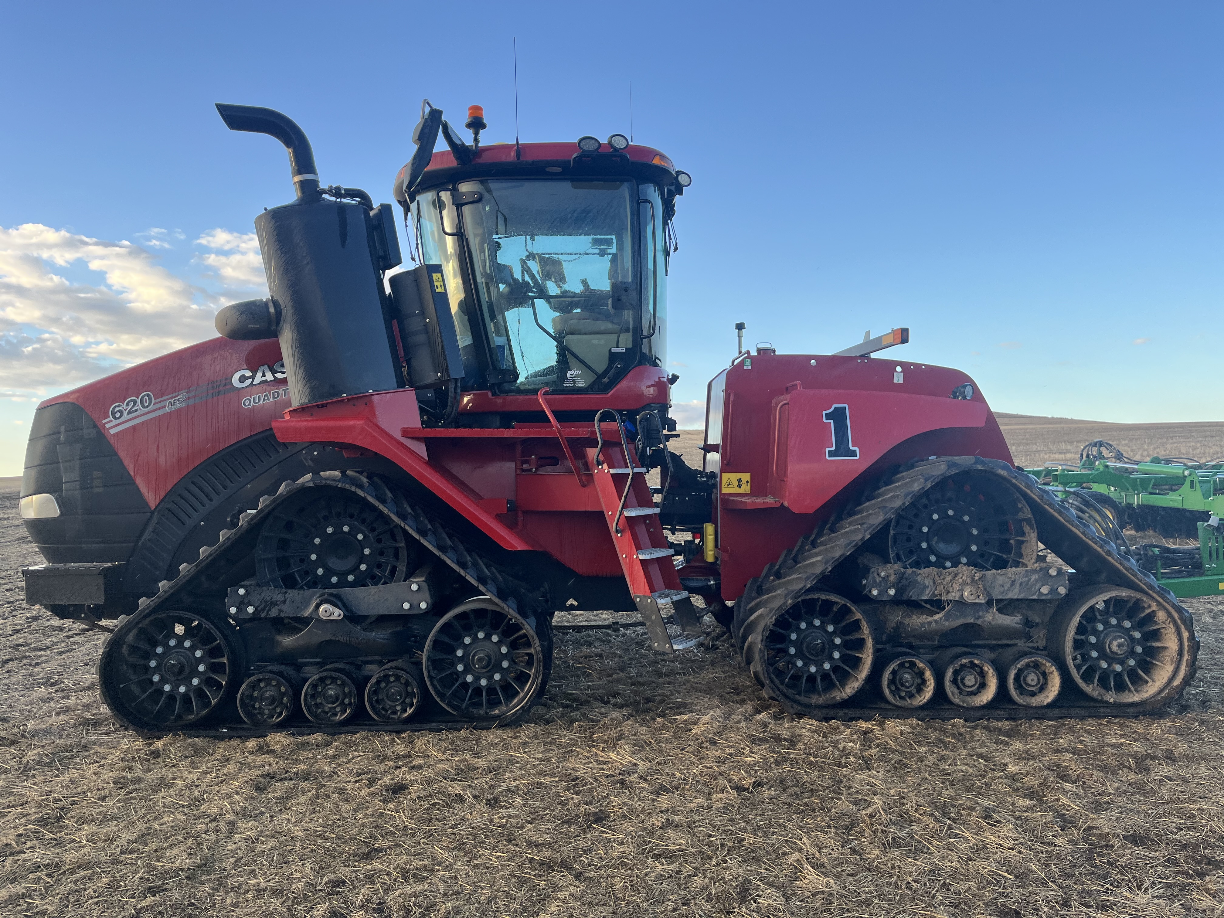 2022 Case IH STG620 Tractor