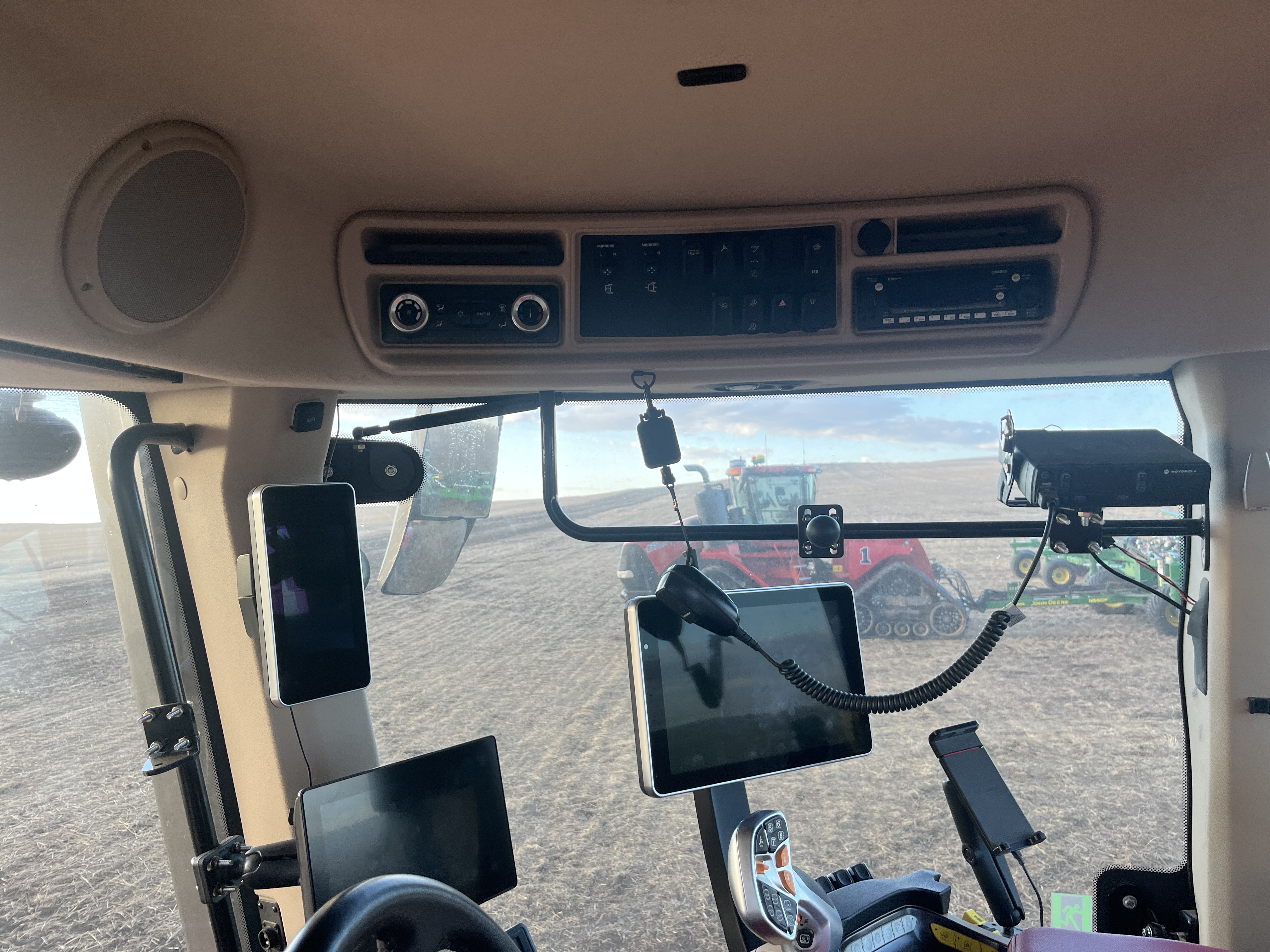 2022 Case IH STG620 Tractor