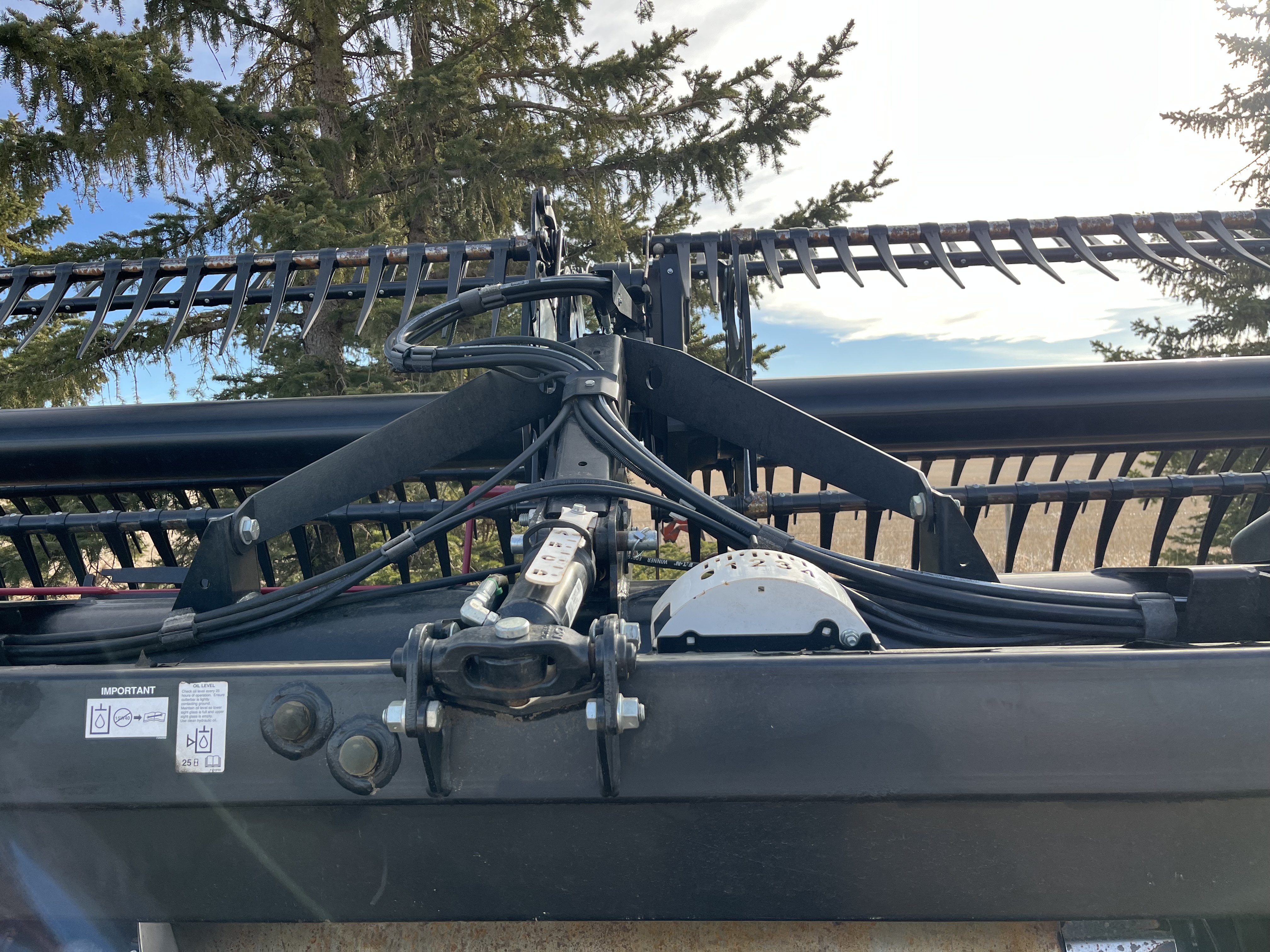 2019 MacDon FD145 Header Combine