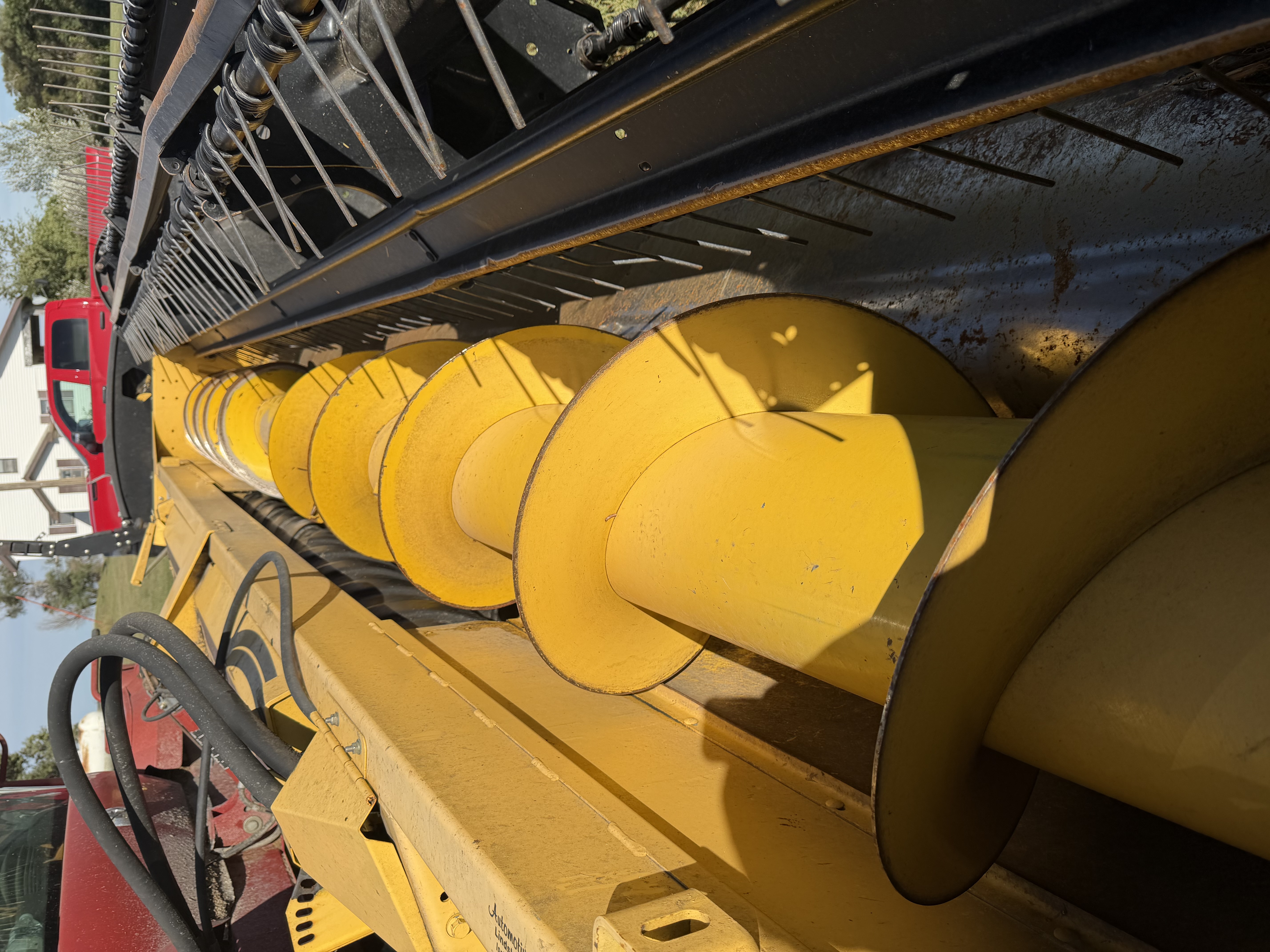 2010 New Holland H8040 Windrower