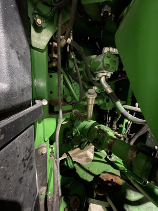 2013 John Deere 9560R Tractor 4WD