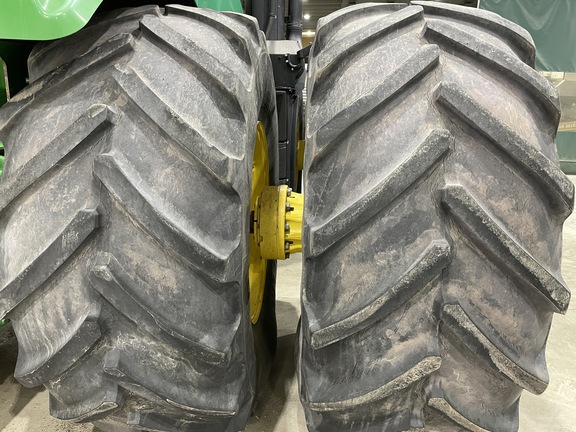 2013 John Deere 9560R Tractor 4WD