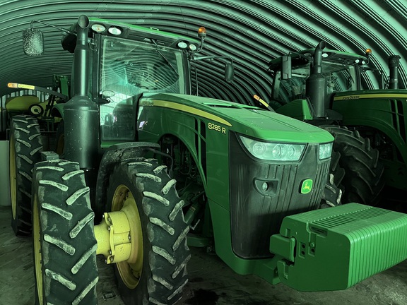 2011 John Deere 8285R Tractor