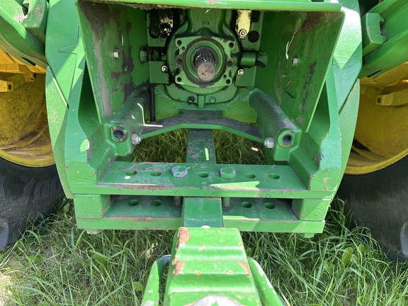 2011 John Deere 8285R Tractor