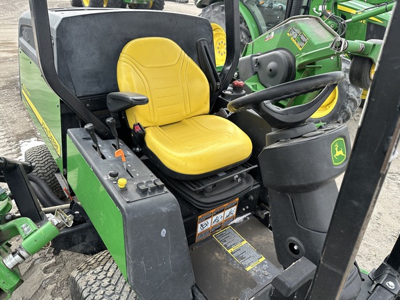 2015 John Deere 1600 Mower/Front Deck