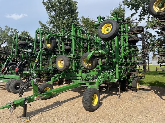 2023 John Deere 2230 Field Cultivator