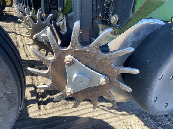 2008 John Deere DB44 Planter