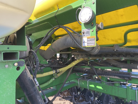 2008 John Deere DB44 Planter