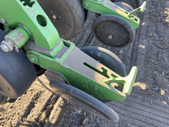 2008 John Deere DB44 Planter