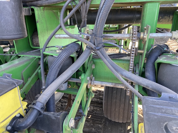 2008 John Deere DB44 Planter