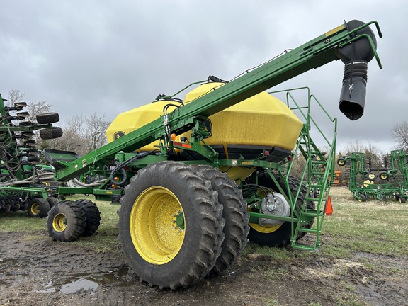 2019 John Deere 1890 Air Seeder