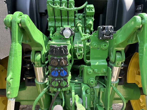 2023 John Deere 6R 165 Tractor