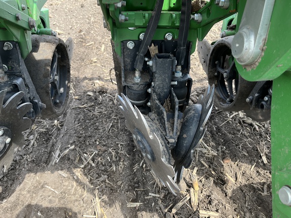 2022 John Deere DB66 Planter