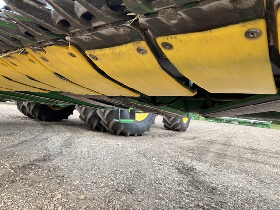 2013 John Deere 640FD Header Combine