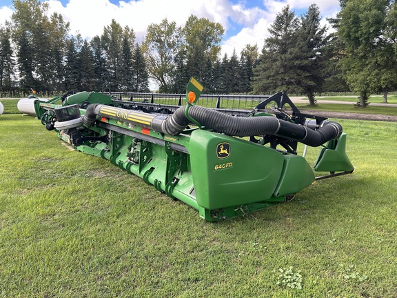 2012 John Deere 640FD Header Combine