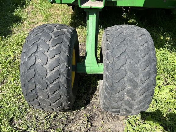 2016 John Deere 1890 Air Seeder