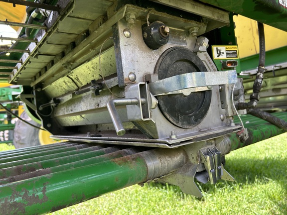 2016 John Deere 1890 Air Seeder