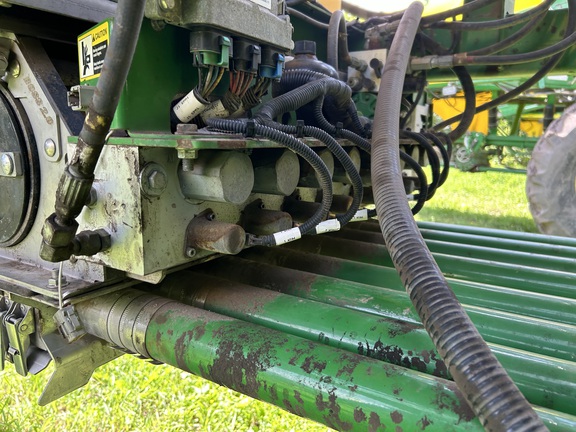 2016 John Deere 1890 Air Seeder