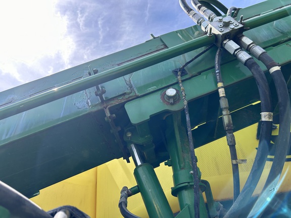 2016 John Deere 1890 Air Seeder