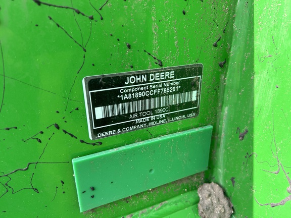 2016 John Deere 1890 Air Seeder