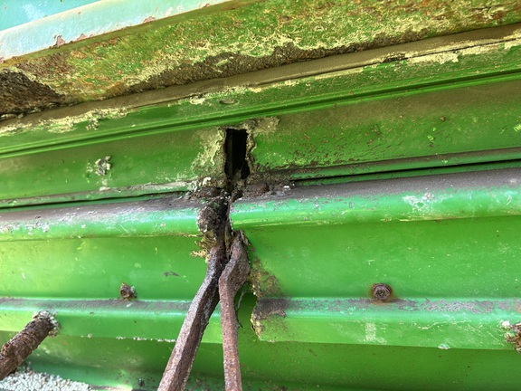 2009 John Deere 1890 Air Seeder