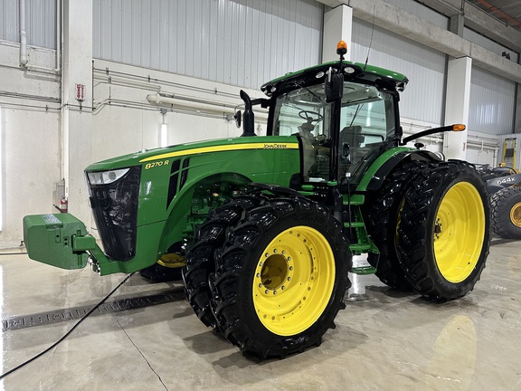 2014 John Deere 8270R Tractor