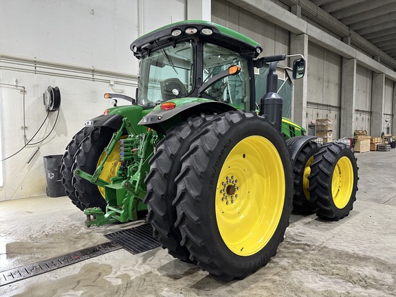 2014 John Deere 8270R Tractor