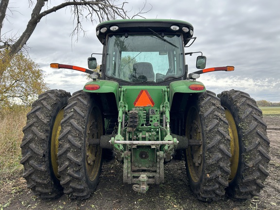 2013 John Deere 7260R Tractor