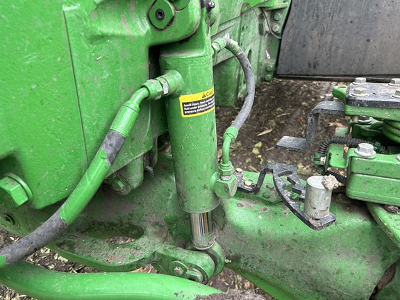 2013 John Deere 7260R Tractor