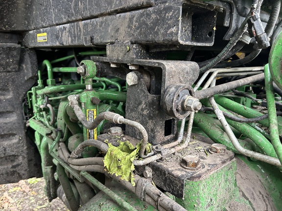 2013 John Deere 7260R Tractor