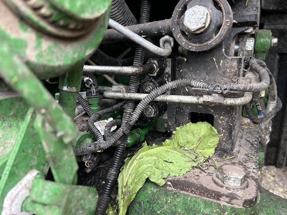 2013 John Deere 7260R Tractor